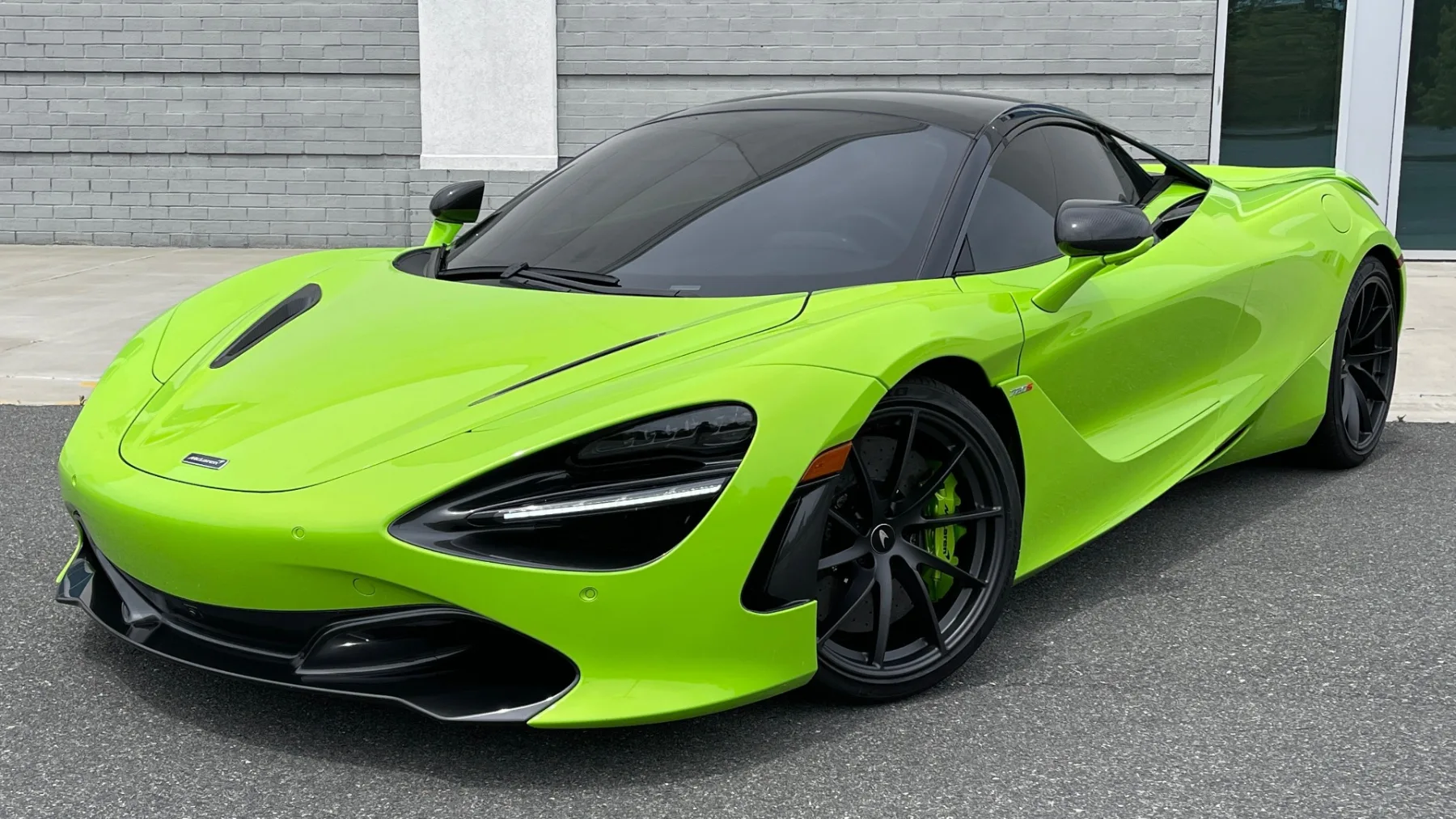 MCLAREN 720S